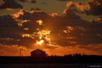 /album/%e5%a4%8f/%e5%a4%95%e9%99%bd%e3%81%ae%e3%83%ac%e3%82%b9%e3%83%88%e3%83%a9%e3%83%b3%e3%80%80%e3%80%80%ef%bd%9e%e7%87%83%e3%81%88%e3%82%8b%e3%81%af%e3%81%be%e3%81%aa%e3%81%99%e3%81%ae%e4%b8%98%ef%bd%9e-jpg/